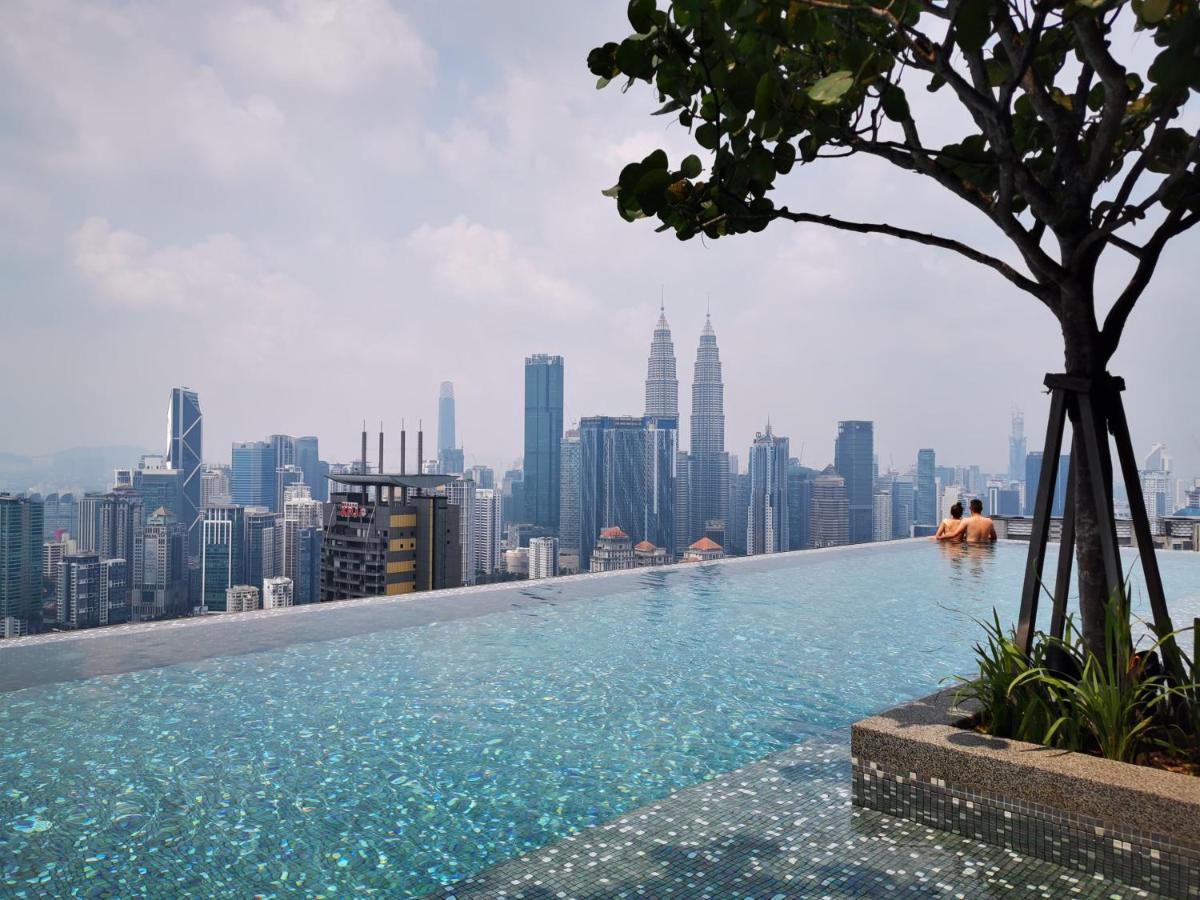 Expressionz Professional Suites By Aurora Summer Suites Kuala Lumpur Bagian luar foto