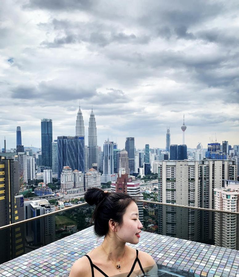 Expressionz Professional Suites By Aurora Summer Suites Kuala Lumpur Bagian luar foto